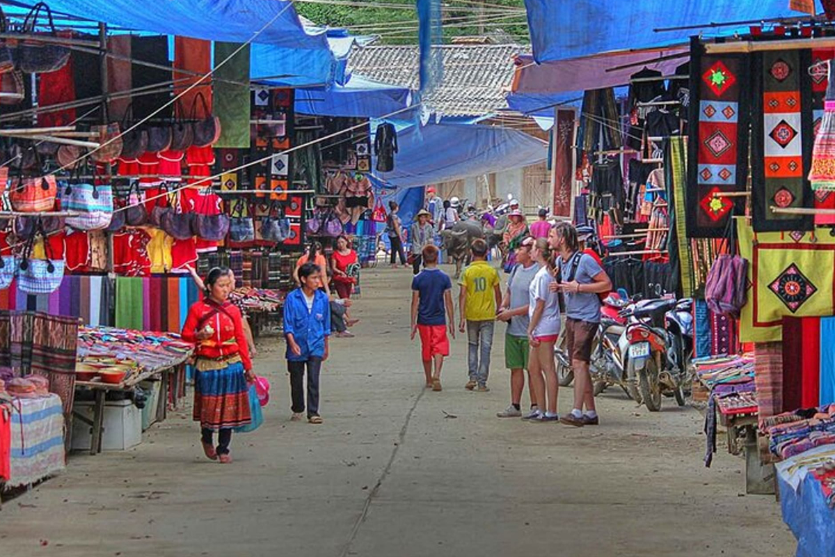 Sapa Market